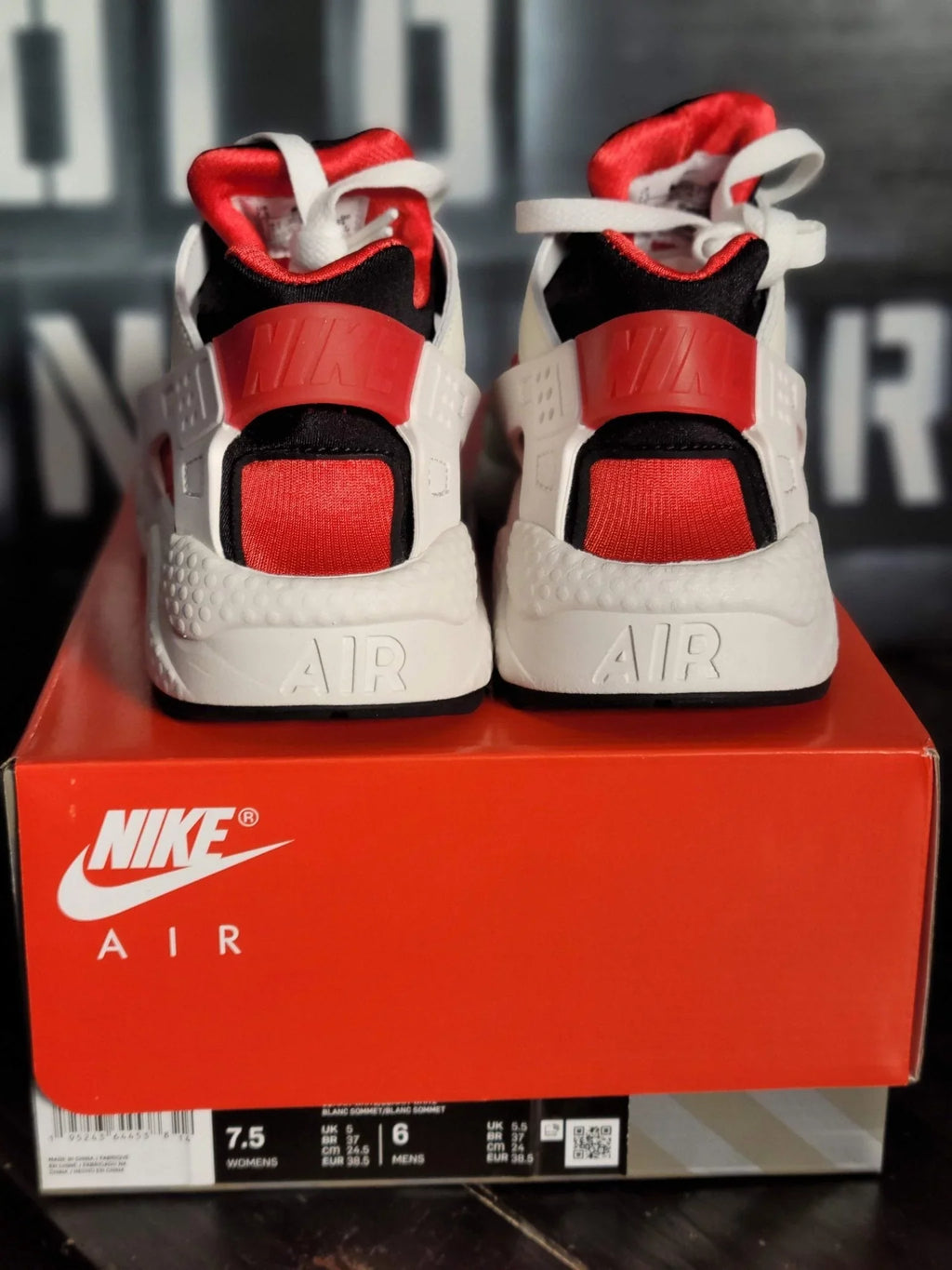 Air Huarache White/Red Running Shoes DH4439-103 Women 7.5