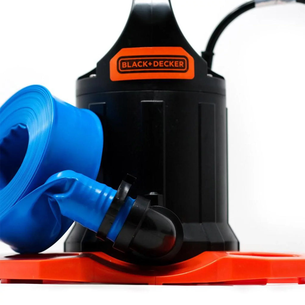 Black+Decker 1500 GPH Submersible Automatic Pool wrap Pump with Discharge Hose
