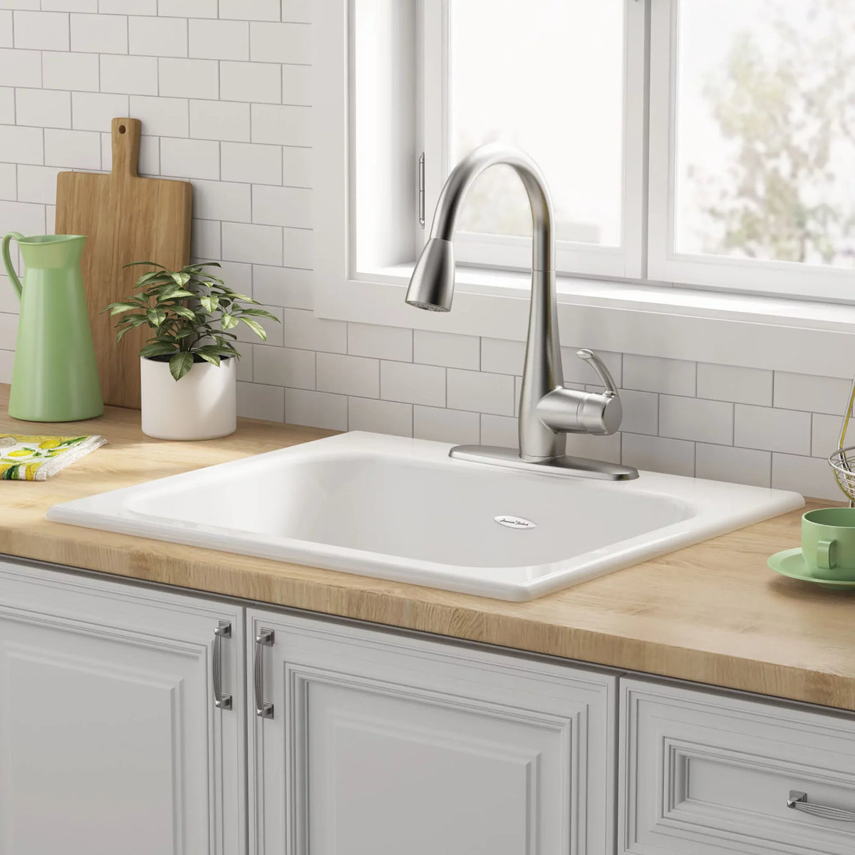 3-Hole Single Bowl Kitchen Sink in Brilliant White. American Standard Quince Drop-in Cast Iron 25 in