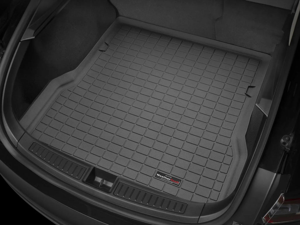 WeatherTech Cargo Trunk Liner with Bumper Protector matching with 2008-2010  Highlander - Behind 3rd Row Seating With Bumper Protector, Tan