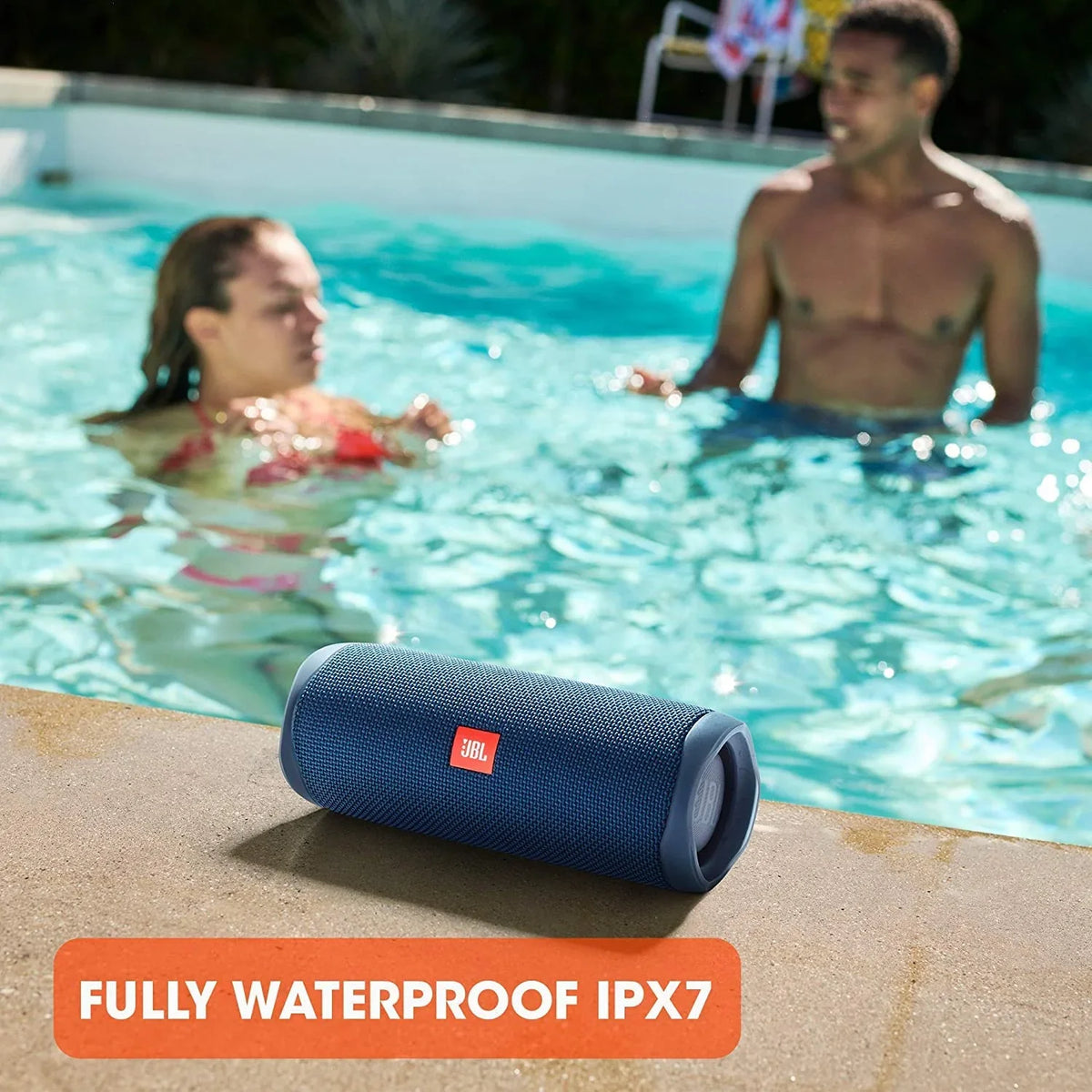 JBL Flip 5 Waterproof Portable Wireless Bluetooth Speaker Bundle with Hardshell Protective Carrying Case (Camo)