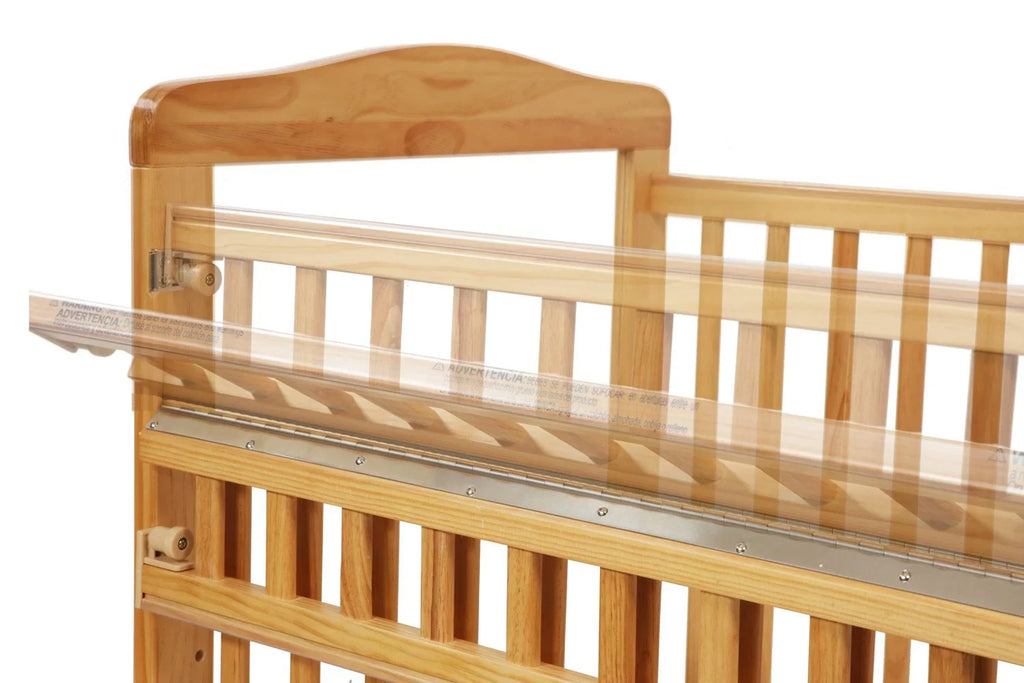 Baby Mini/Portable Non-folding Wooden Window Crib with Safety Gate. L.A