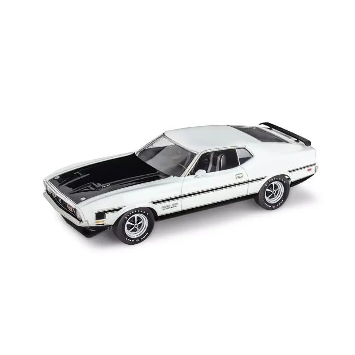 Revell  1-25 Scale Level 4 Model Car Kit for 1971  Mustang Boss 351